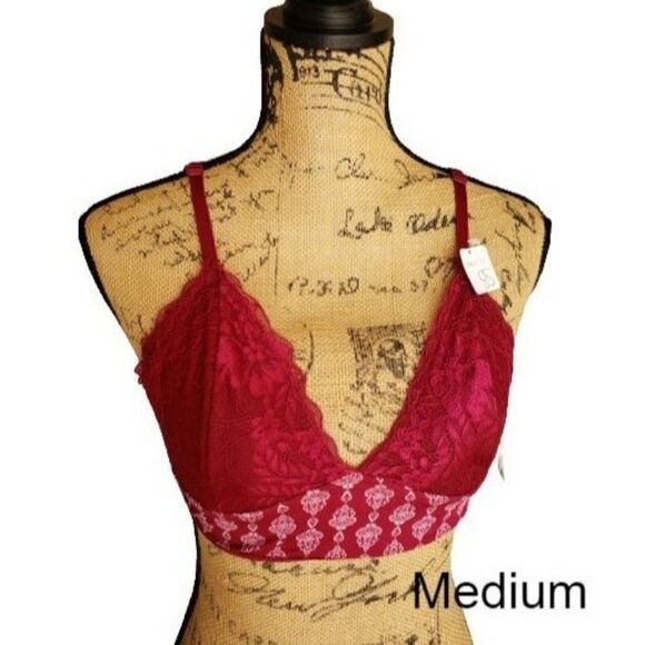 Women's Plunge Lace Bralette Burgundy Lace Overlay Medium NWT - Picture 1 of 9